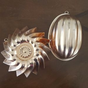 Vintage Copper Mold Set